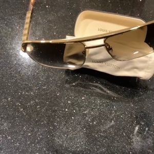 Louiss Vuitton sunglasses for men